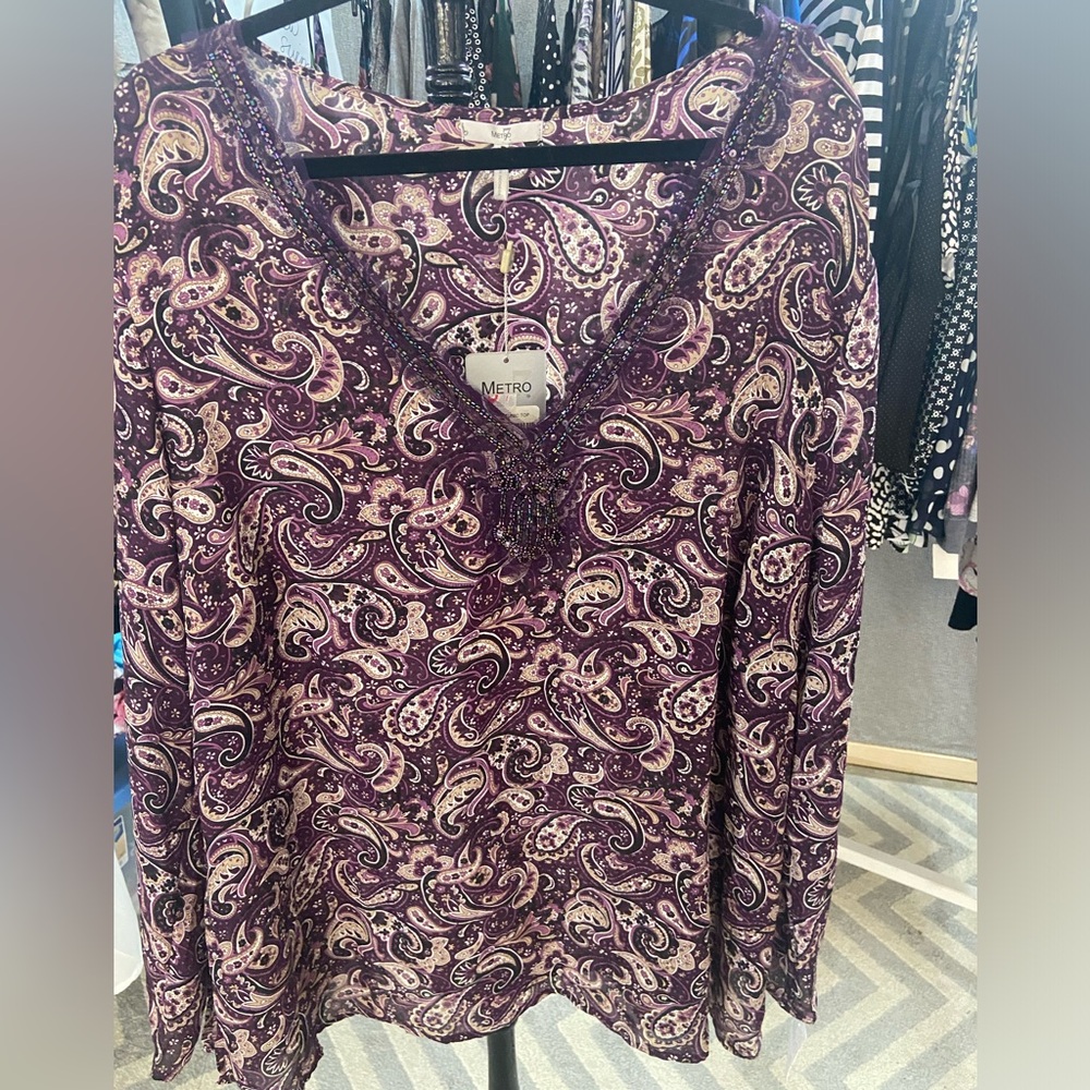 Metro 7 Y2K Flowy NWT 26/28 3x shirt